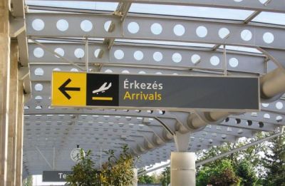 Airport pick up and drop off